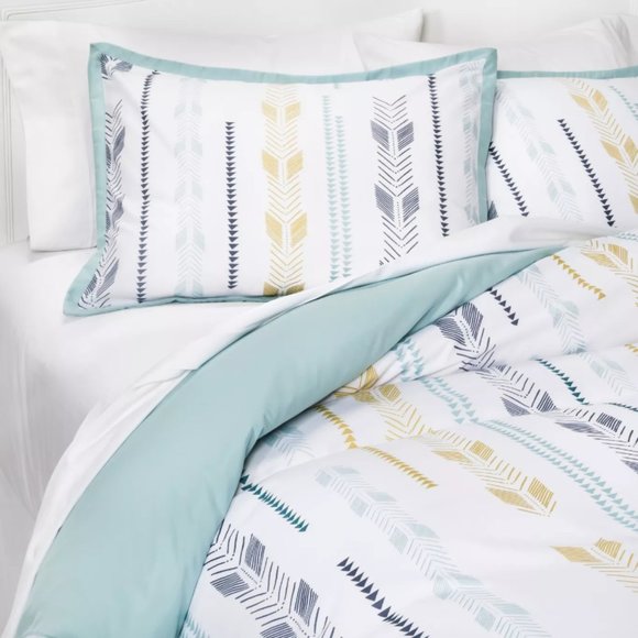 Room Essentials Other - Arrow Print Duvet Cover Set